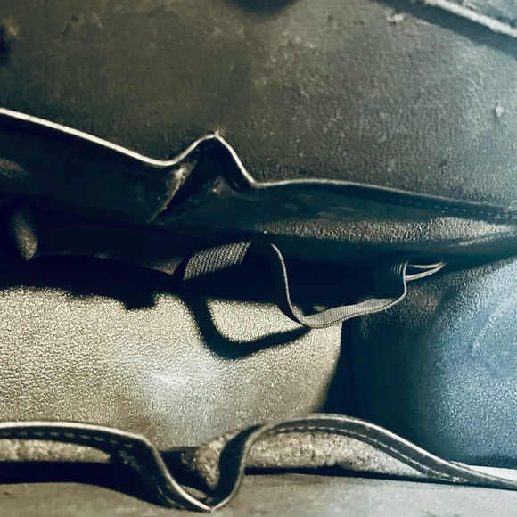 Louis Vuitton Epi Riviera bag - Picture 10 of 16